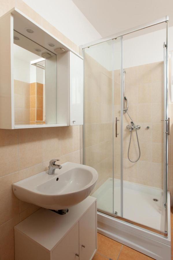 Apartment Dragana Makarska Bagian luar foto